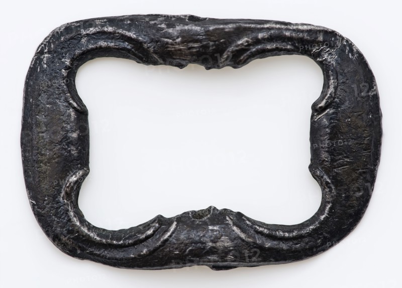 Rectangular shoe buckle with rounded corners and simple decoration, clasp fastener component soil find tin metal, cast Slight