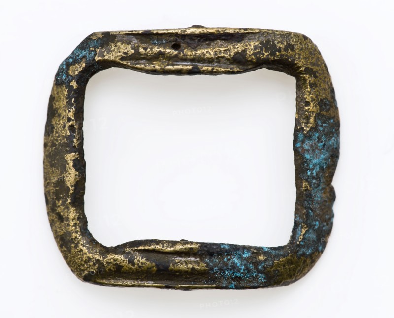 Rectangular shoe buckle with rounded corners, buckle fastener part soil find copper brass metal, cast Slightly curved in middle