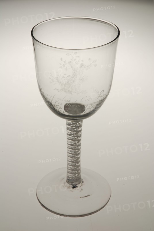 Engraver: Jacobus van der Blijk (1736 - 1814), Chalice, on the occasion of 100th birthday, wine glass drinking glass drinking