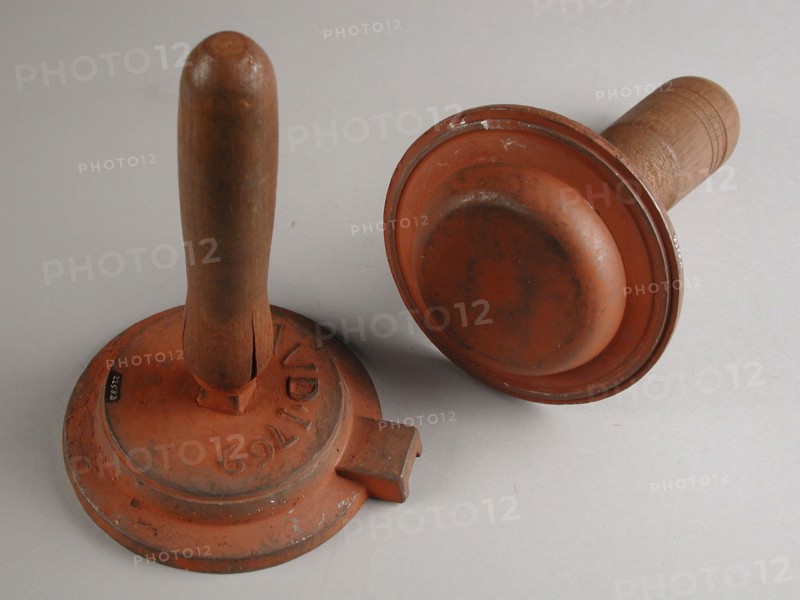 Andreas van Duyveland, Two-piece bronze mold for plaque with initials AVD and 1769, cast molding tool tools kit metal