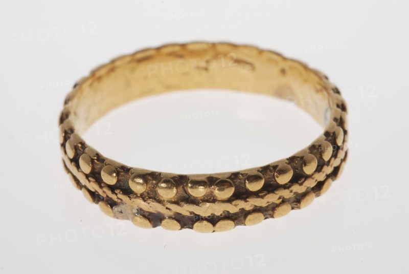 goldsmith Hubertus Jongeneel, Gold wedding ring, wedding band ring ornament clothing accessory women's clothing gold, forged