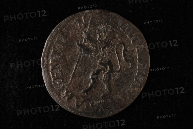 Hoorne, Carlino, beaten in Stevensweert as imitation of the Carlino's of Bologna, z.j., carlino coin money swap silver, PETRUS