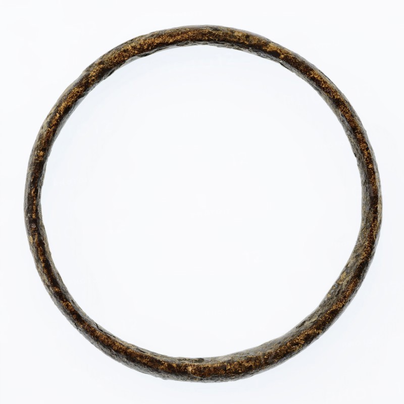 Copper ring, which is irregular in shape, ring jewel clothing accessory clothing item soil find bronze copper metal, bronze