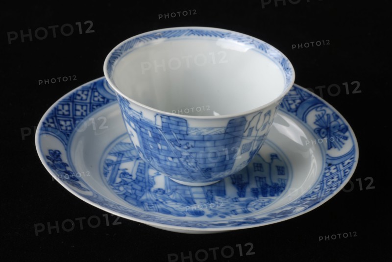 Cup and saucer, Costerman-uproar, blue Chinese porcelain, cup and saucer drinking utensils tableware holder ceramic porcelain