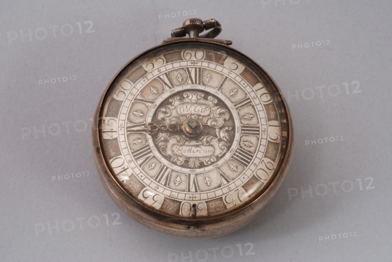 William Gib, Pocket watch with silver dial and golden hand, pocket watch watch movement measuring instrument silver steel brass