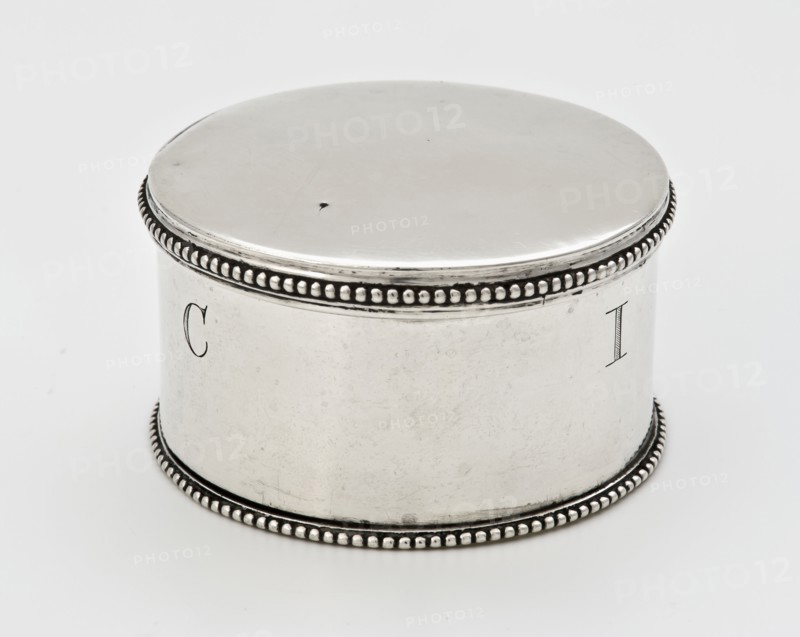 Johannes Petrus van Straatsburg, Silver control box with lid: pyxis with compartment on the inside, pyxis liturgical vessel
