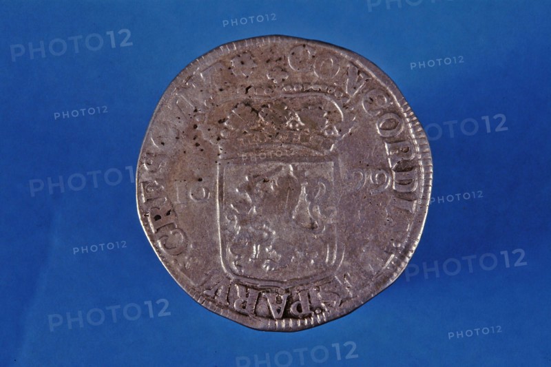Silver ducat, Overijssel, 1699, ducat currency money swap silver, minted, MO NO ARG CONF: OE: BELG: PRO: TRANSI, New silver