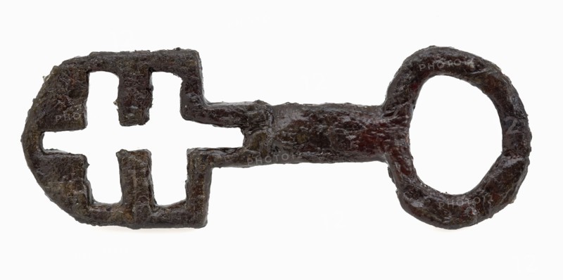 Iron key with inward beard, key iron value foundations iron metal, forged sawn archeology Rotterdam City Triangle