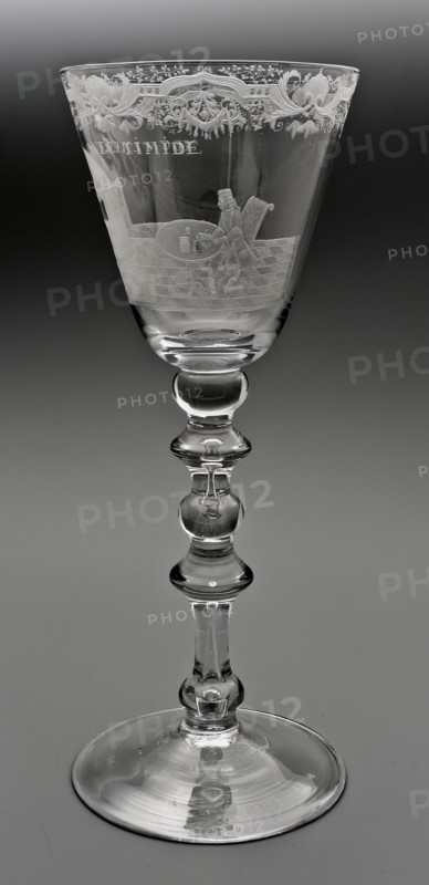 Chalice, occasional glass, engraved with depiction of sick man, notary and NEC TEMERE NEC TIMIDE, wine glass drinking glass