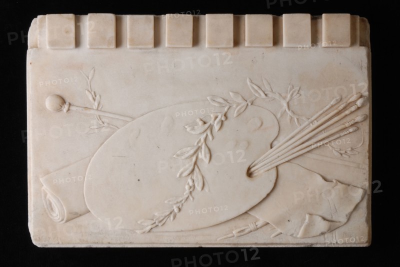 Plaque with embossed painter's palette and brushes, plaque marble stone, Plaque with embossed painter's palette and brushes part
