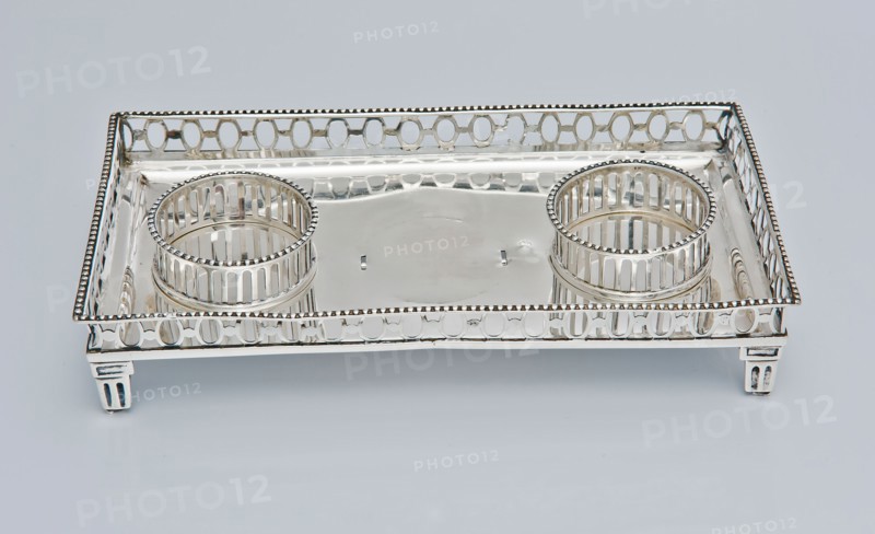 Silversmith: La Blanc, Incomplete silver ink set, ink set silver, sawn (raised edges) Rectangular smooth leaf on four fluted