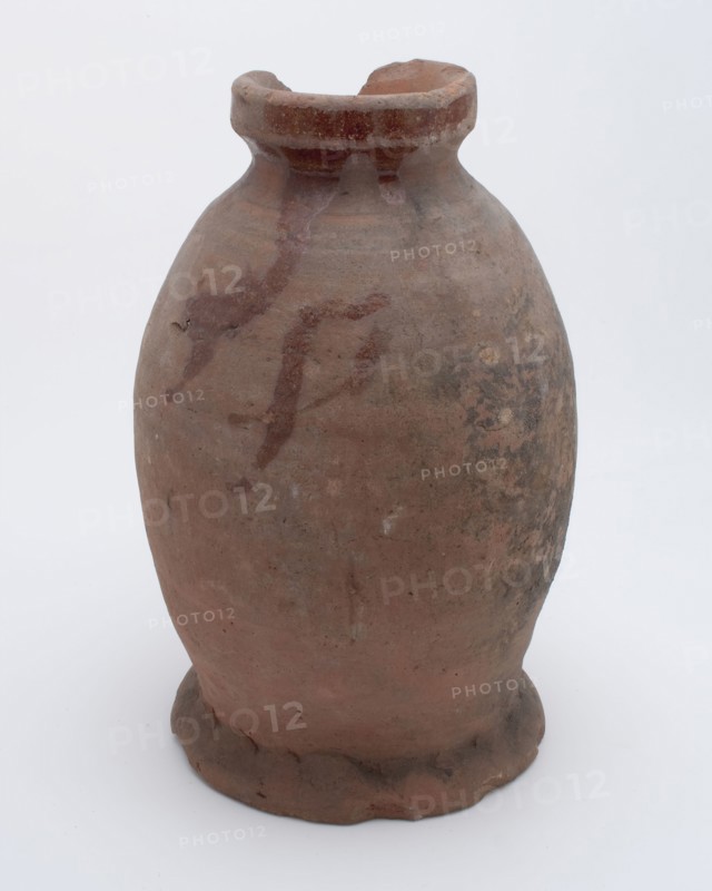 Pottery pot on stand, baluster shape, was used in the sugar industry, sugar pot pot holder soil find ceramic earthenware glaze