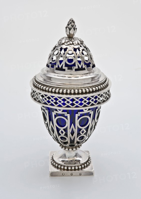 Silversmith: Johannes Petrus Sondag, Silver potpourri pot, with ovoid open body with cap in the form of pine cone and blue