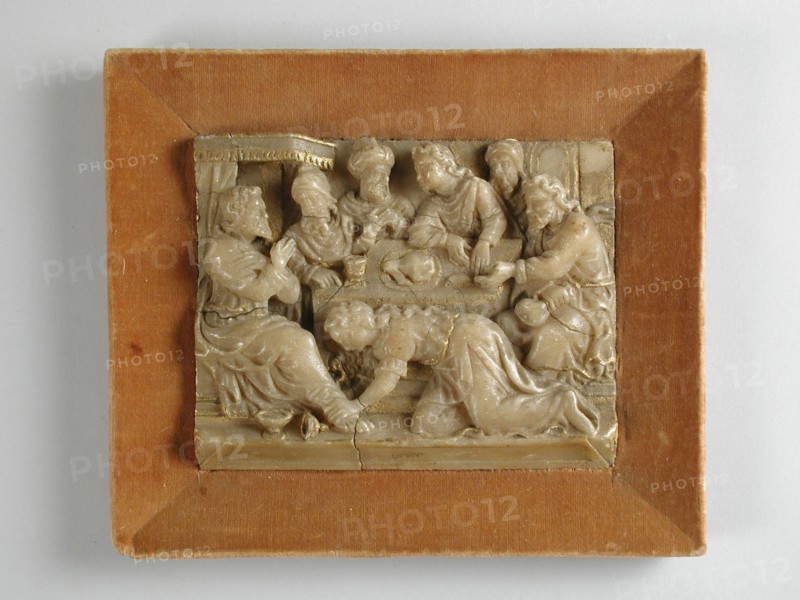 Relief Christ anointed by the sinner, relief sculpture sculpture alabaster gold wood velvet relief, Luke 7: 36