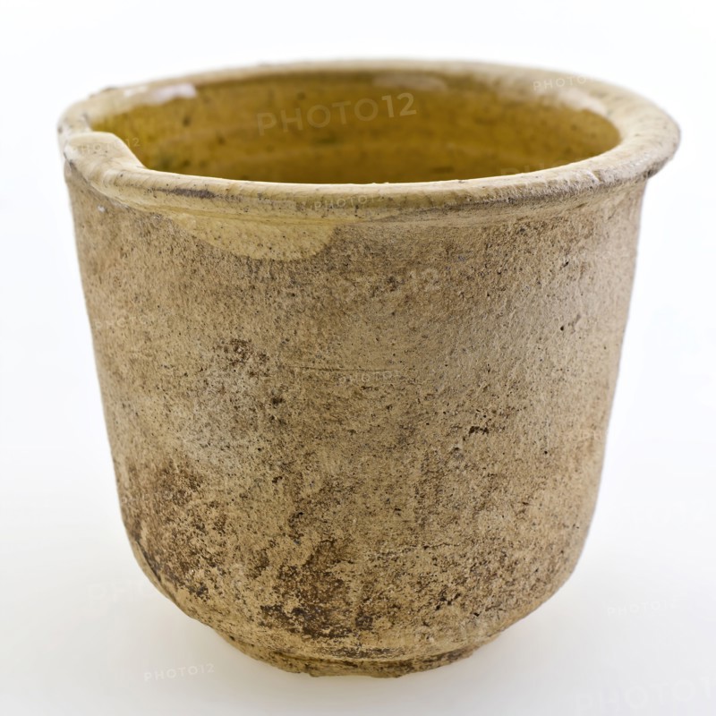 Pottery ointment jar, white shard, internally glazed yellow, ointment jar pot holder soil find ceramic earthenware glaze lead