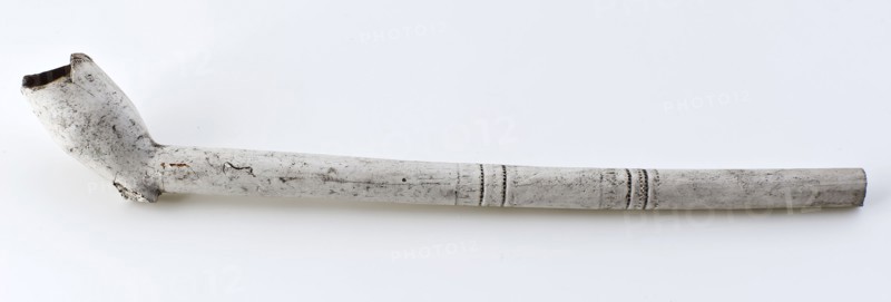 White clay pipe, marked, with decorated handle, clay pipe smoking equipment smoking floor found ceramic earthenware, hand molded