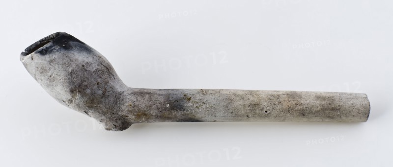 White clay pipe, unnoticed, with smooth handle, clay pipe smoking equipment smoke floor earthenware ceramic pottery, hand molded