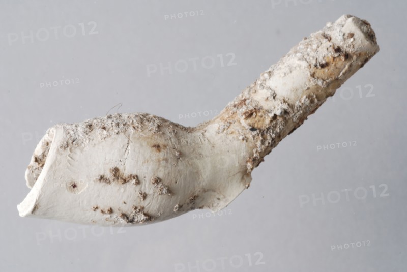 Hendrick Jansz., Clay pipe, unnoticed, from the waste from Rotterdam pipe making, clay pipe smoking equipment smoke floor