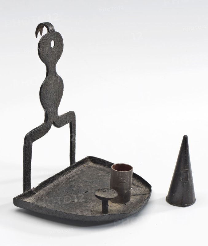 Wall candlestick of wrought iron, with new candle holder, candlestick candlestick illumination ground find iron metal