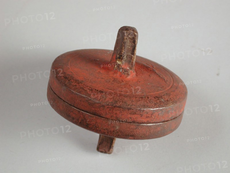 Two-piece mold for large ring, cast molding tool tools base metal bronze, cast Two-piece bronze mold for casting large round
