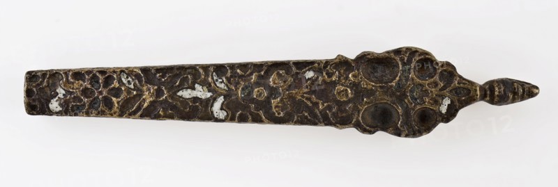 Cutlery holder with embossed decoration and remnants of enamelled enamel, has knife cutlery soil find brass bronze copper enamel