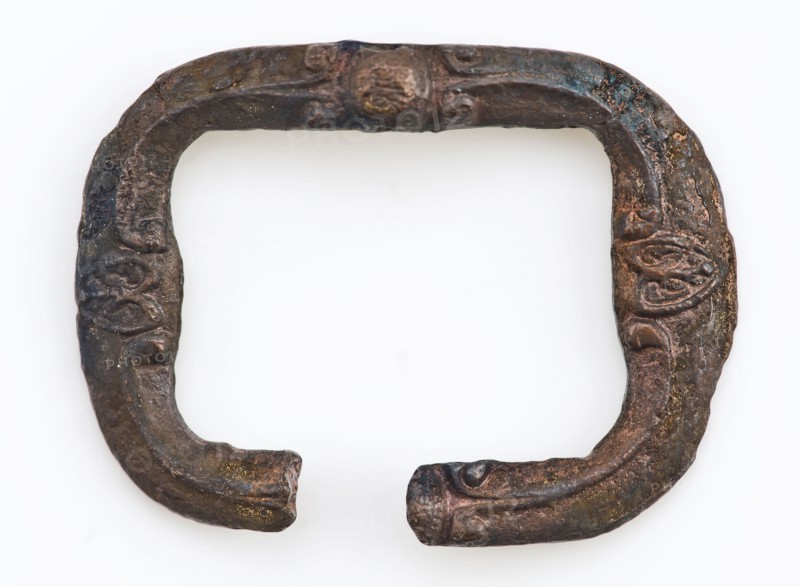 Red brass buckle, buckle fastener component ground find copper metal, archeology Rotterdam Kralingen-Crooswijk Kralingsche Bos