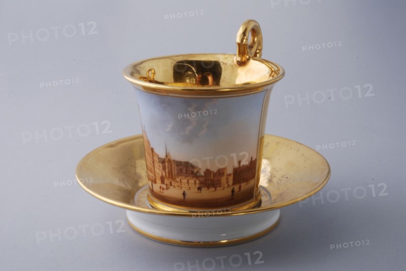 Cup and saucer, part of coffee and tea service with cityscapes, cup and saucer coffee service tea service tableware ceramics