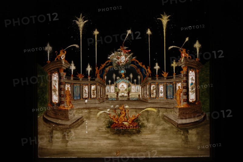 Perspective cupplate with two glass plates, garden pavilion with fountains at night, perspective cabinet glass plate glass paint