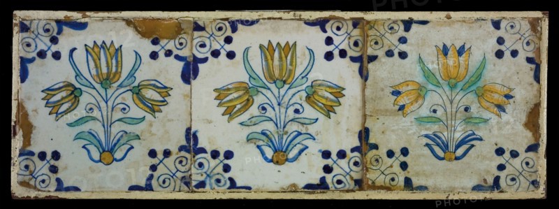 Rectangular tile field, three tiles, floral decor, orange, blue and green on white, three-tier, corner design, tile field wall