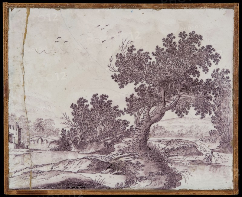 Rectangular plaque, purple on white, with landscape in which people on the right and bridge on the right, plaque tile footage