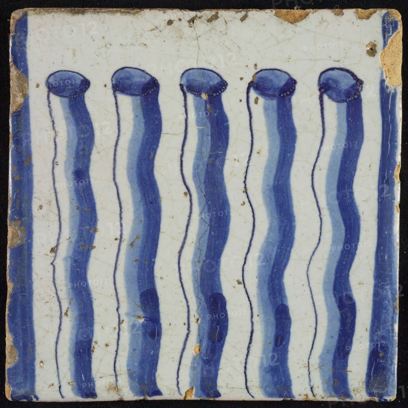 Tile of chimney pilaster, blue on white, part of pillar with undulating cannelure, chimney pilaster tile pilaster footage