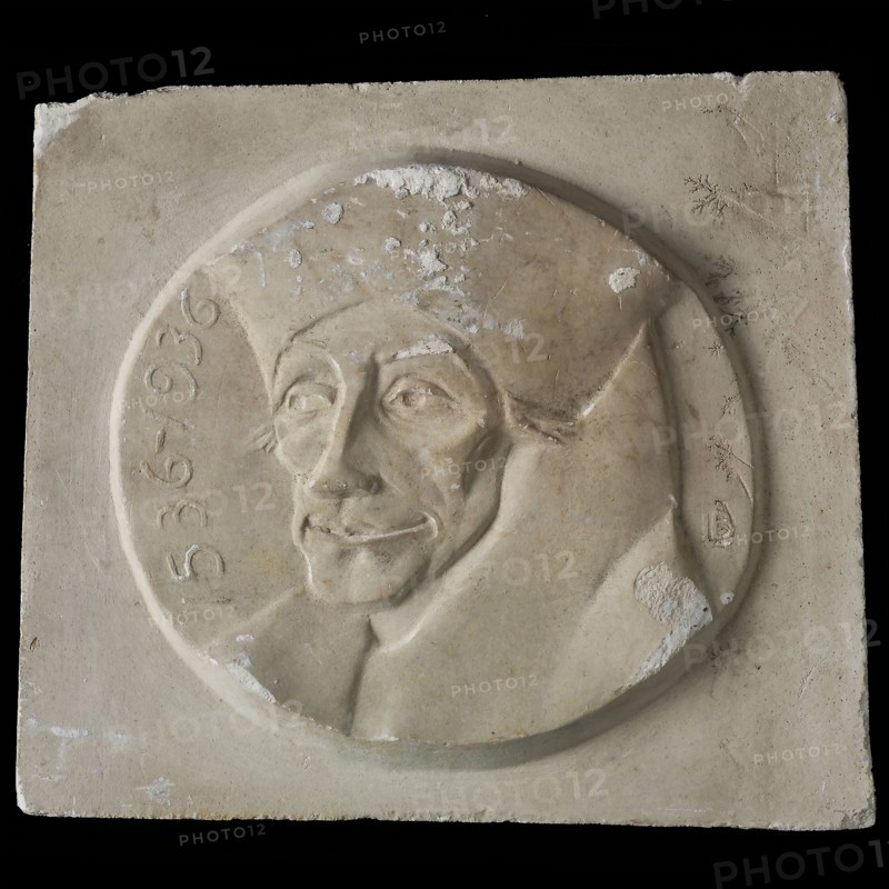 Leendert Bolle, Mal for commemorative medal, high relief, inside circle breastpiece Erasmus, with left 1536 - 1936, mold casting