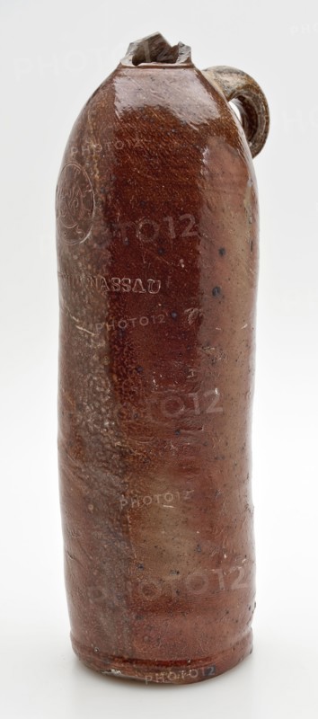 Stoneware mineral water pitcher, cylindrical with round shoulder, sausage ear and short neck, mineral water pitcher jar product