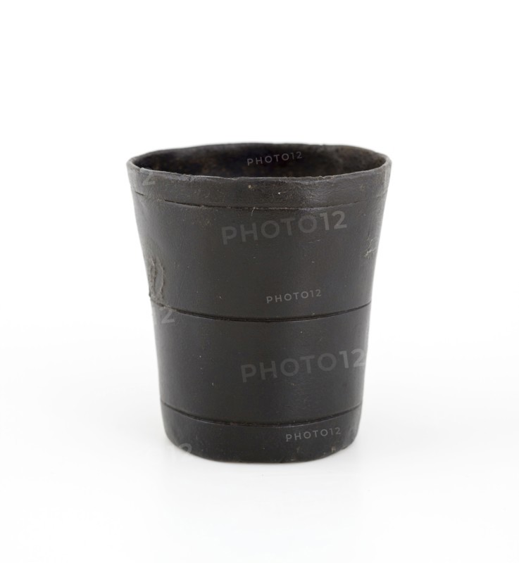 Tinsmith: Jan Dircxs (?), Tin cup, cup drinking utensils tableware holder tin, cast, flat bottom conical body