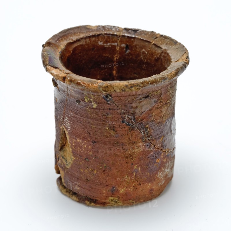 Pottery ointment jar, cylindrical with slightly curved edge, ointment jar pot holder soil find ceramic earthenware glaze lead