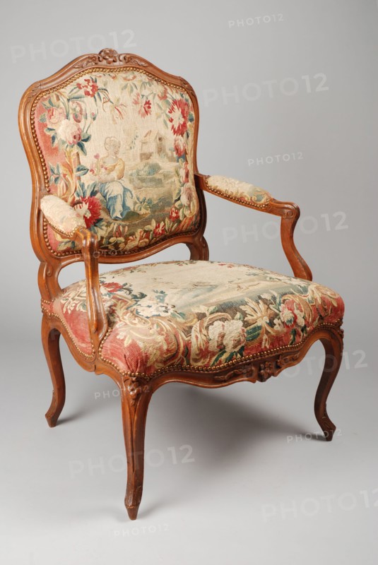 Beechwood rococo armchair, armchair armchair chair seating furniture interior furnishings wood beechwood wool silk brass