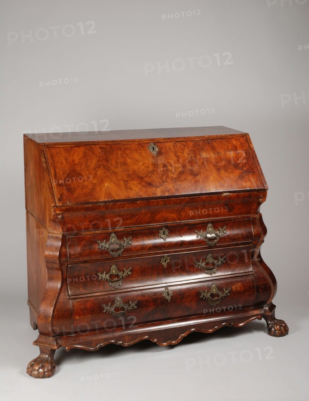 Carrot walnut veneered rococo flap secretary, secretary furniture furniture interiors wood oakwood burr walnut walnut brass iron