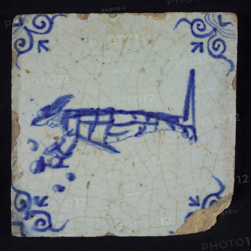 Scene tile, child's play, blowing bubbles, corner motif of ox's head, wall tile tile sculpture ceramic earthenware glaze tin