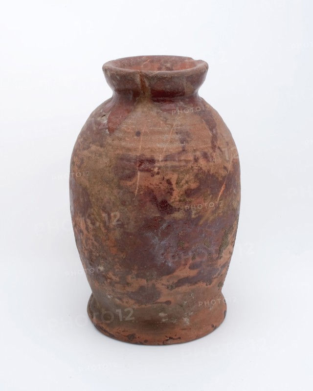 Pottery pot on stand, baluster shape, used in the sugar industry, sugar bowl pot holder soil find ceramic earthenware glaze lead