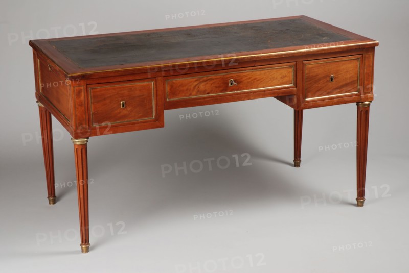 Mahogany Louis Seize desk flat, desk furniture furniture interiors wood oak mahogany brass leather, Mahogany Louis Seize desk