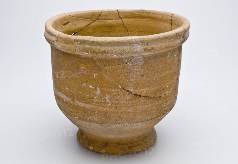 Pottery flowerpot on stand, hole in bottom, girth above foot, flower pot holder soil found ceramic earthenware, handwrought