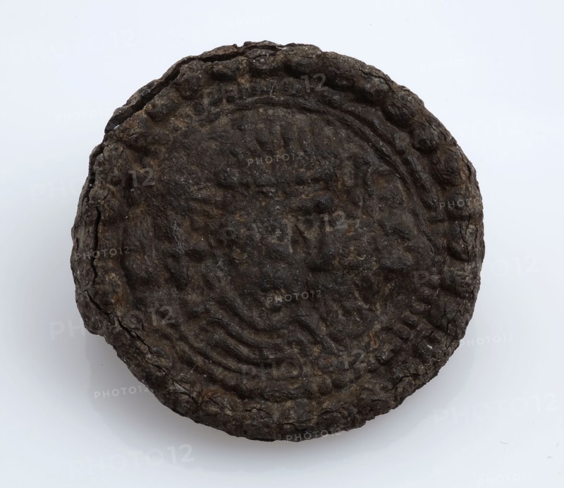 Fibula or mantle pin, disc fibula with portrait and edge lettering, fibula fastener soil find bronze tin metal, cast struck