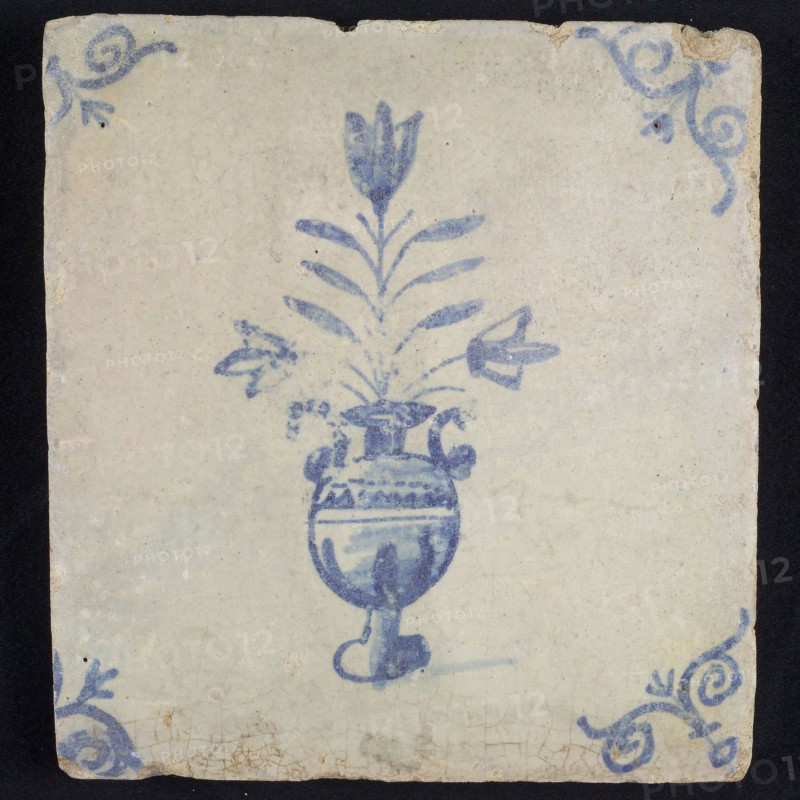 Tile, flowerpot, blue decor on the white ground, corner filling of ox's head, wall tile tile image ceramics pottery glaze tin