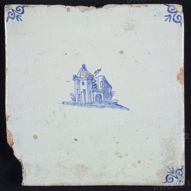 Scene tile, landscape tile with building, blue decor on white ground, corner filler ox head, wall tile tile sculpture ceramic