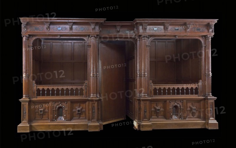 Double bedstead of homestead in Poortugaal, bedstede bed furniture paneling oak wood, door w 123.0 hunting lodge Jagthuys Van