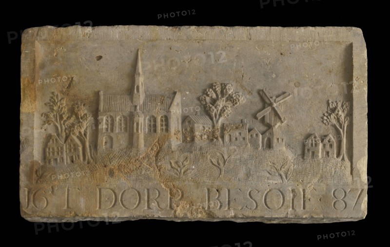 The brick of the village Besoie 1687, facing stone sculpture sculpture building component sandstone stone, sculpted Rectangular