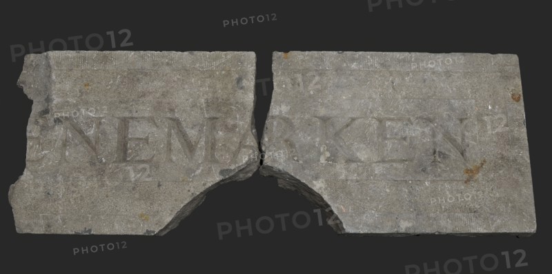 Two fragments of facing brick with Denmark, facing brick building component soil find stone right: upper side 49.0 lower side 26