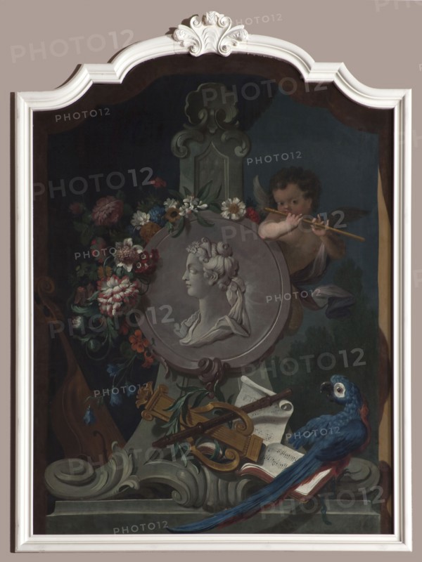 Elias van Nijmegen (Nijmegen 1667 - Rotterdam 1755), Portrait of woman in setting with musical instruments, bedroom wallpaper