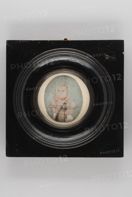 Portrait miniature of little girl, portrait miniature painting footage wood ivory paint watercolor ivory backing, Black wooden