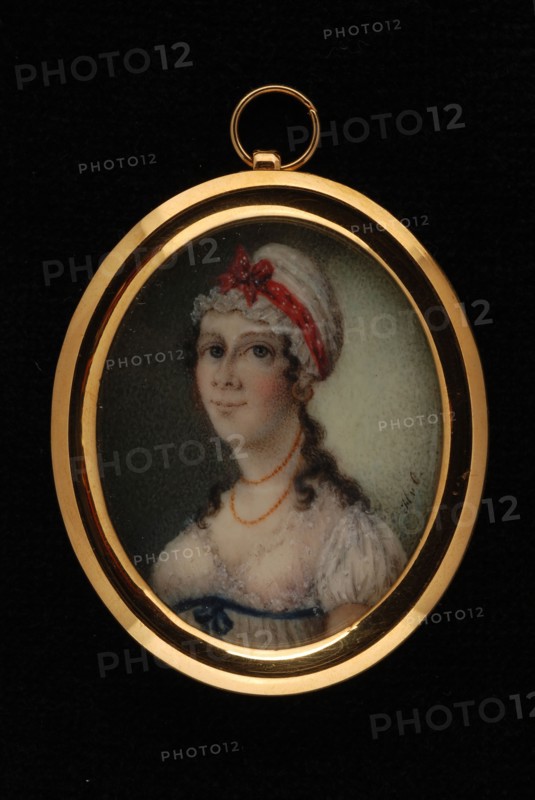 Hendrik van Overklift, Portrait miniature of woman, portrait miniature medallion painting images ivory paint watercolor ivory